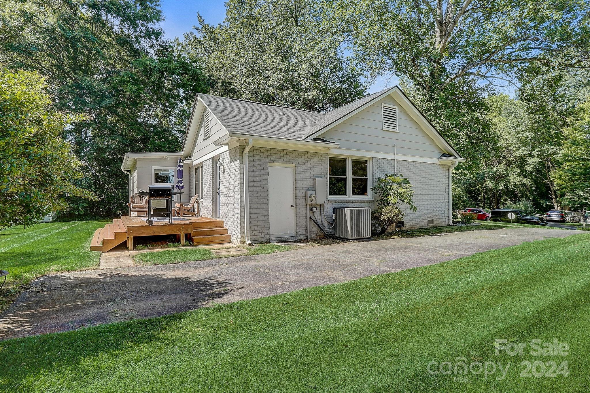 Hampshire Hills - Residential