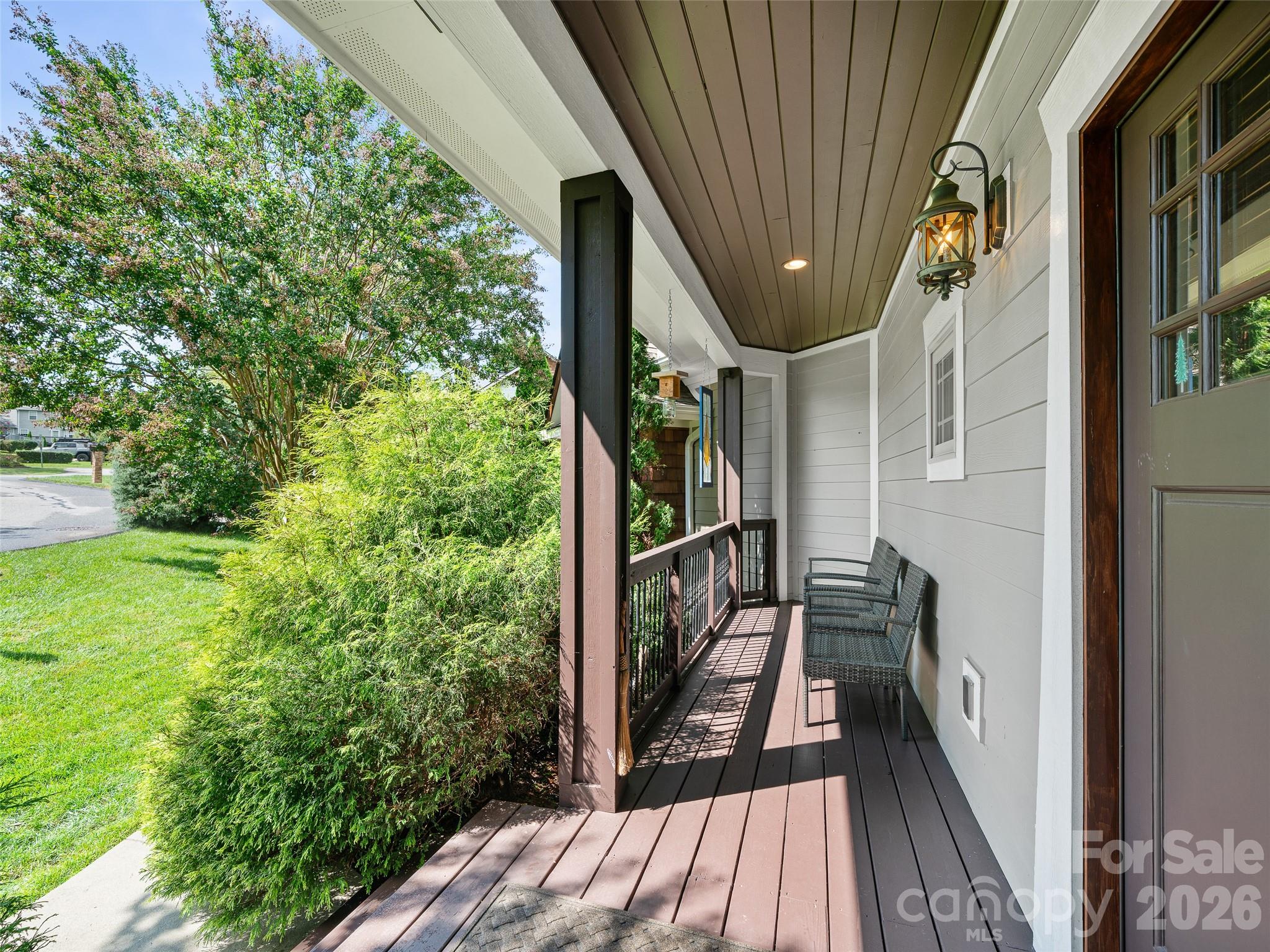 6 Oak Springs Drive