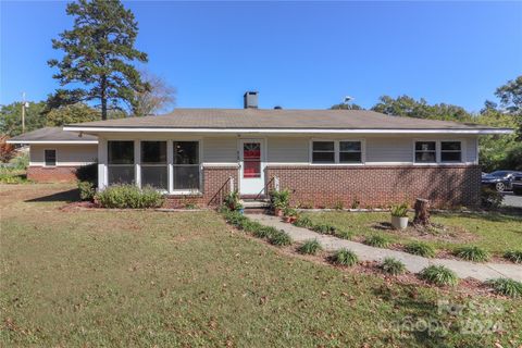 Single Family Residence in Albemarle NC 410 Catalina Drive.jpg