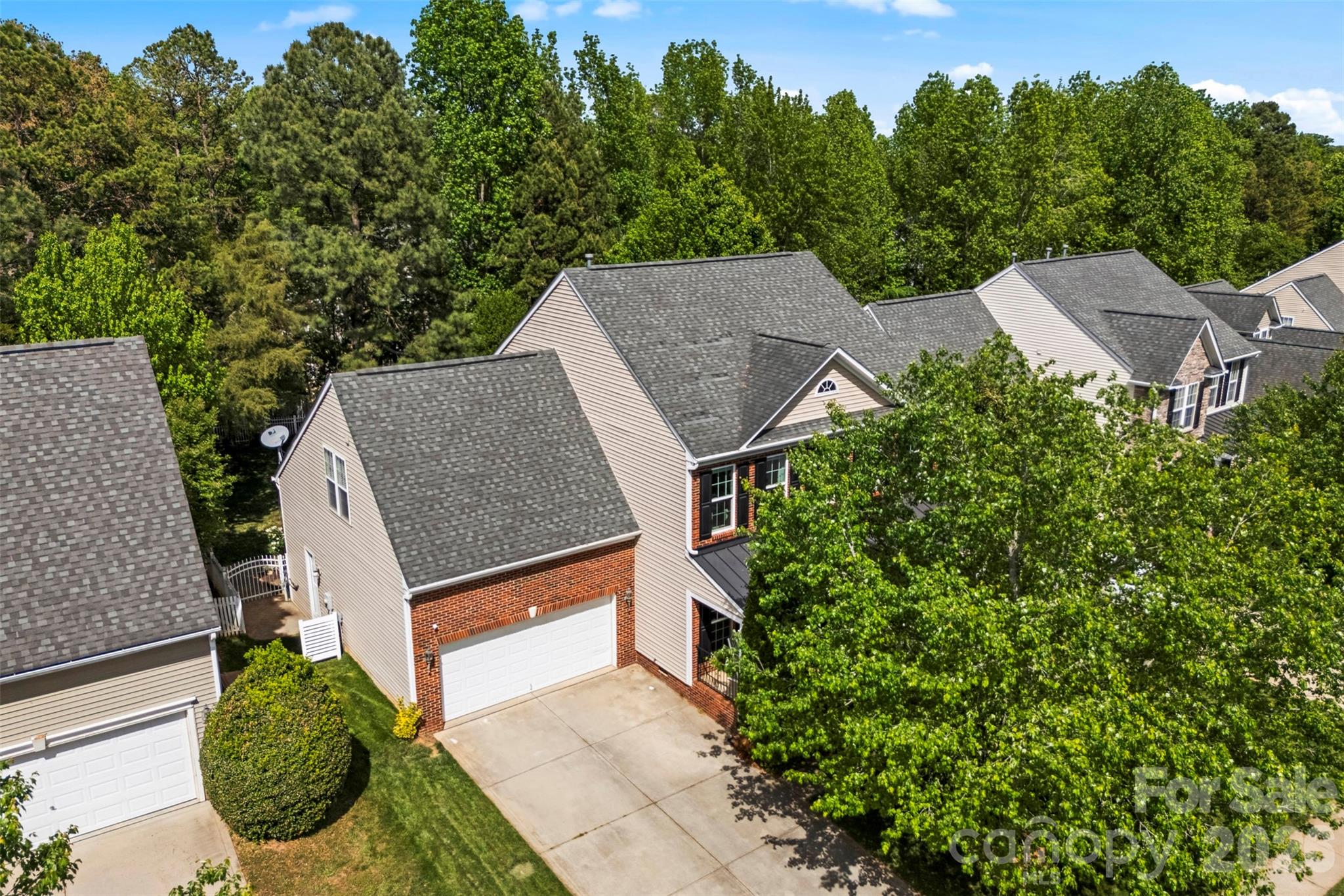 1229 Periwinkle Drive