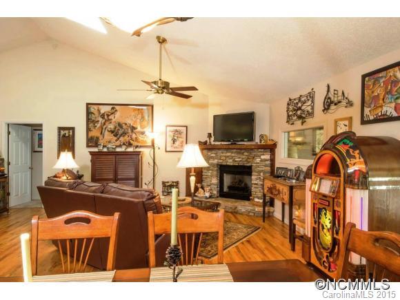 Connestee Falls - Residential