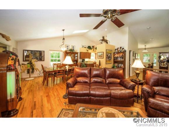 Connestee Falls - Residential