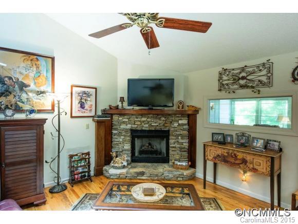 Connestee Falls - Residential