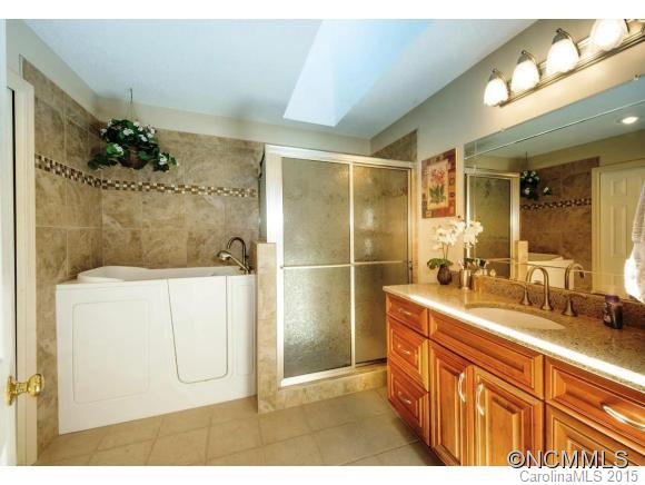 Connestee Falls - Residential