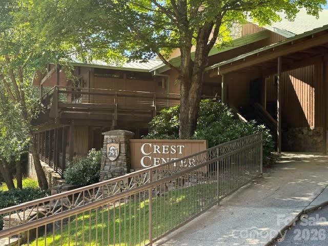 Crest Mountain - Land