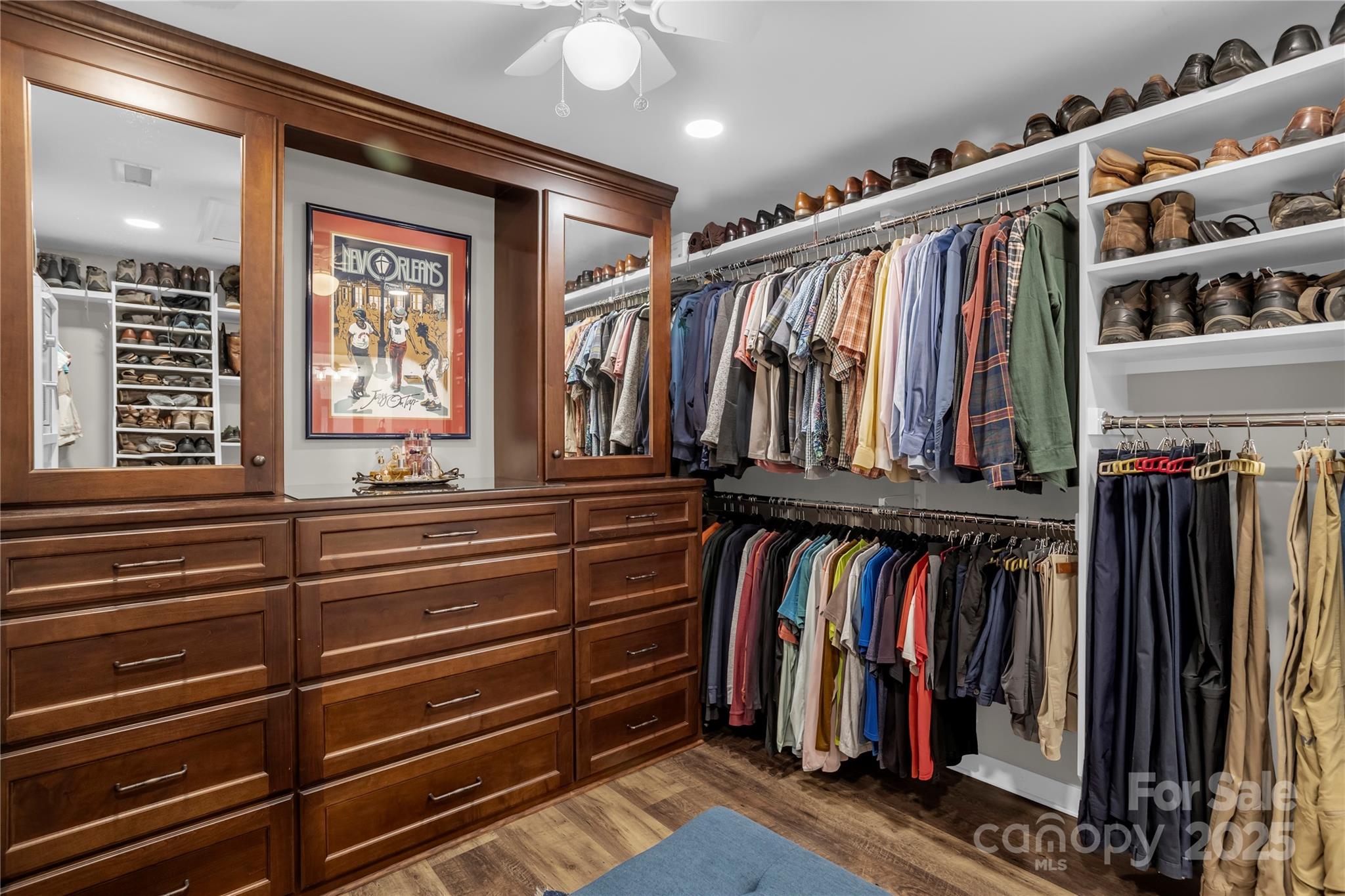 Pebble Point - Residential