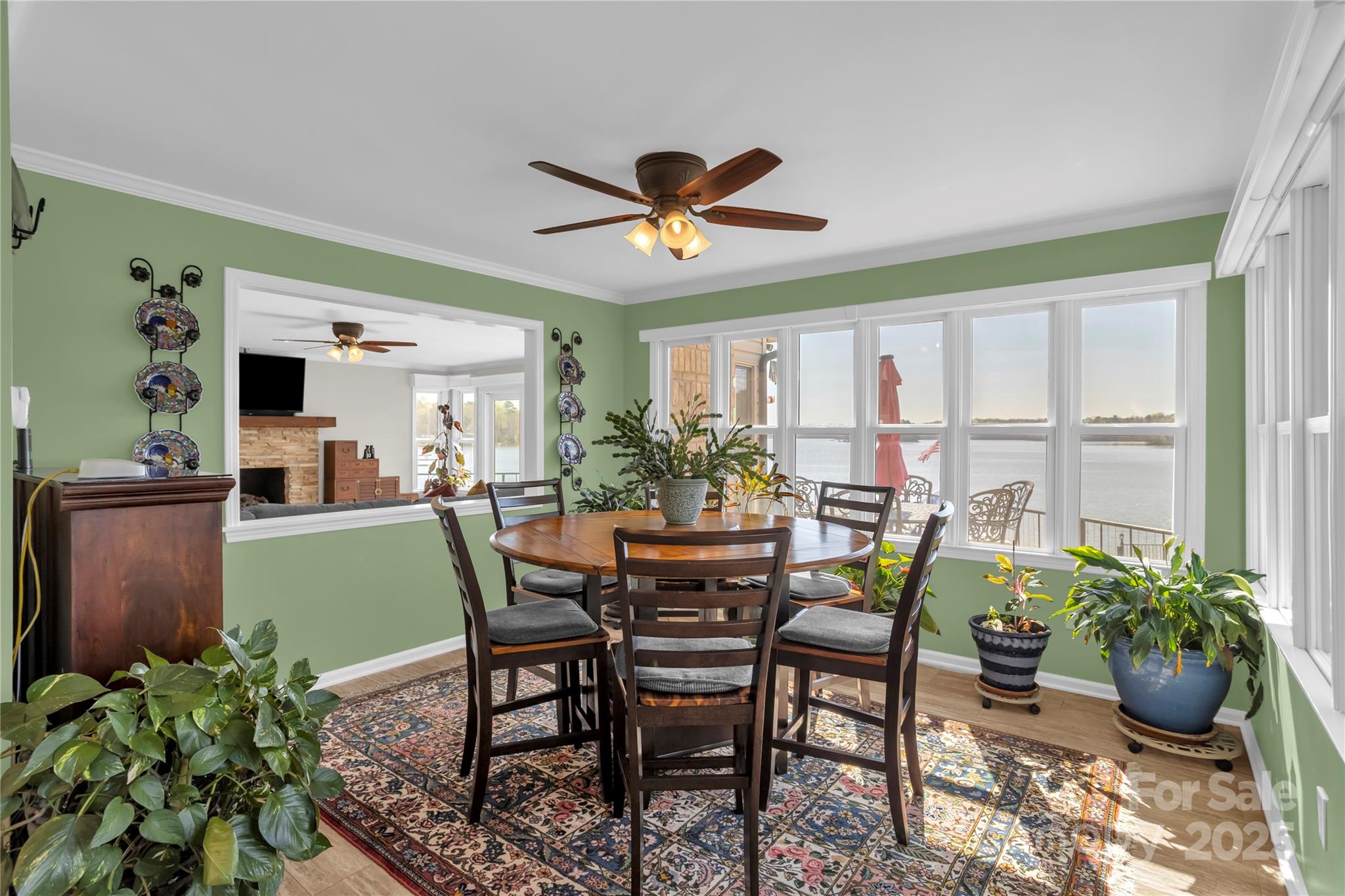 Pebble Point - Residential