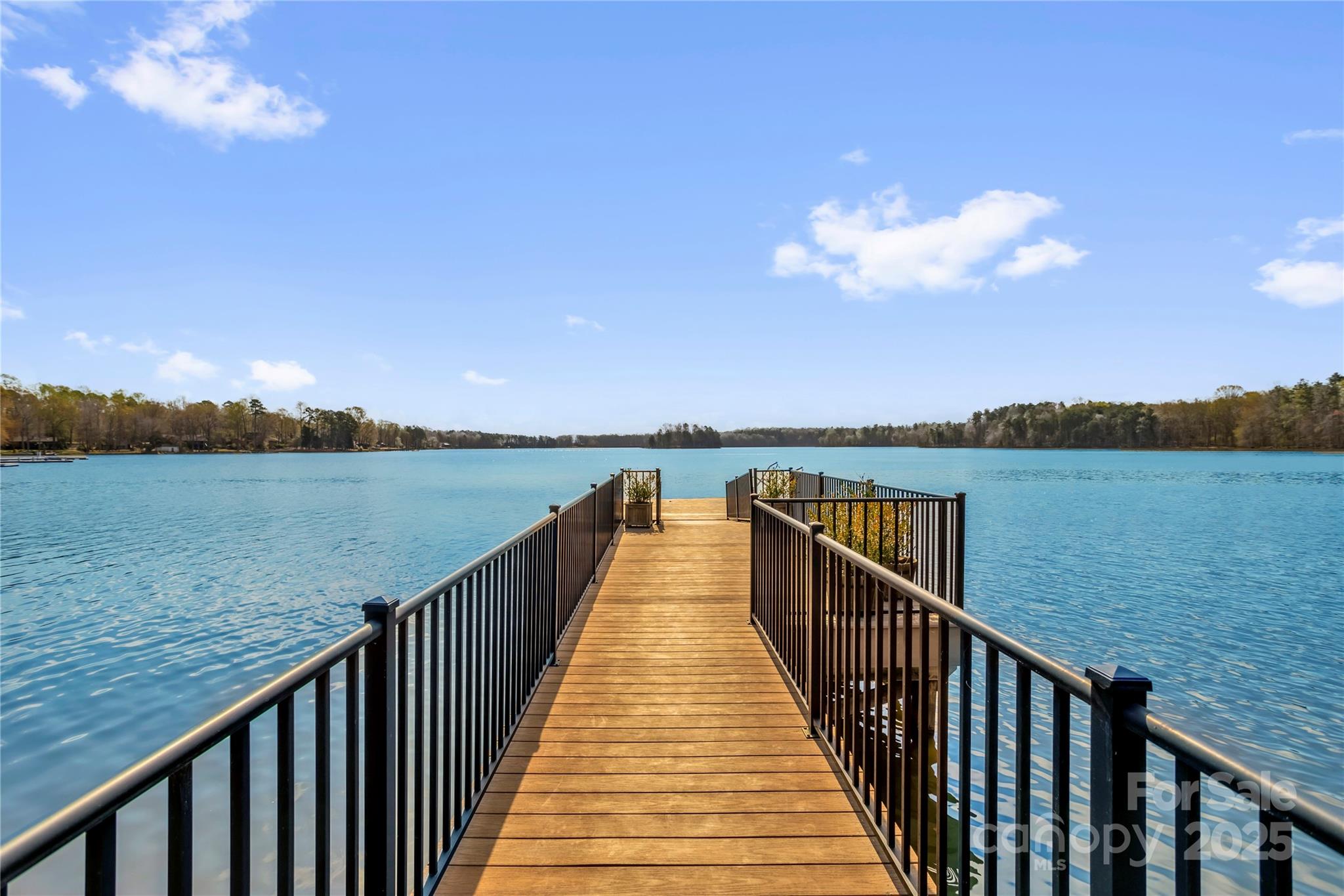 Pebble Point - Residential