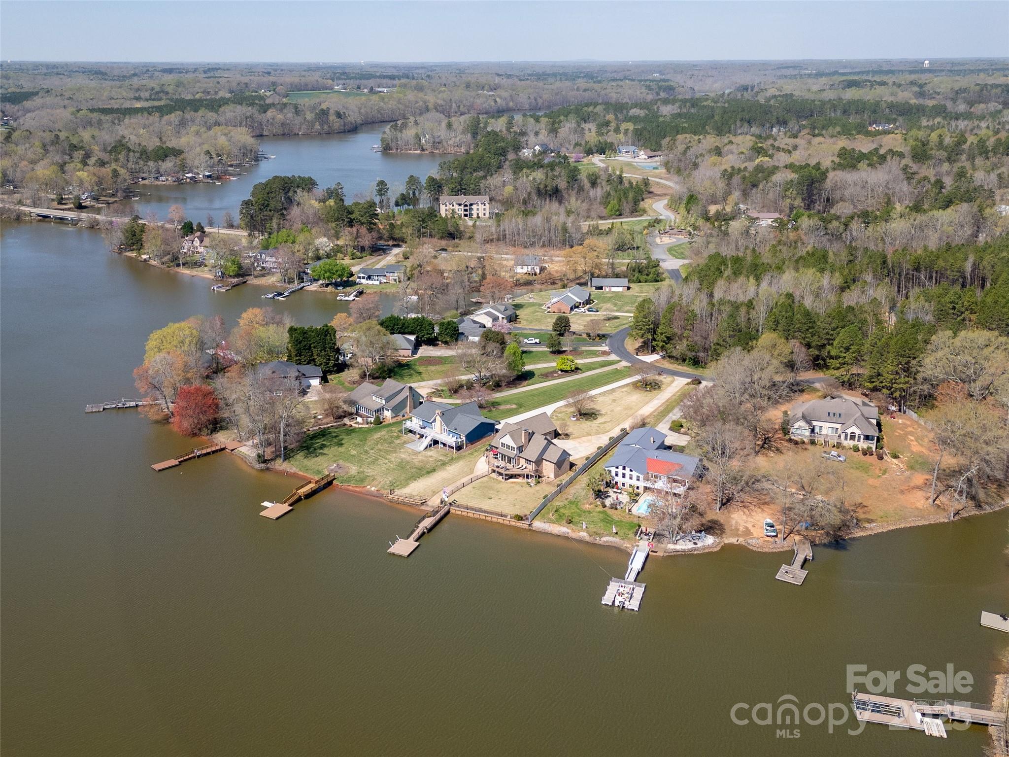 Pebble Point - Residential