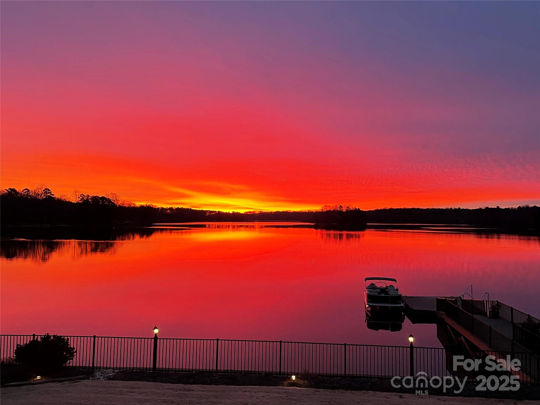 Pebble Point - Residential