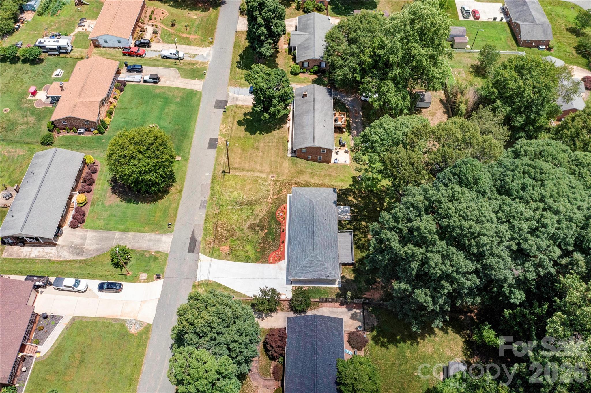 2173 Ridgewood Drive
