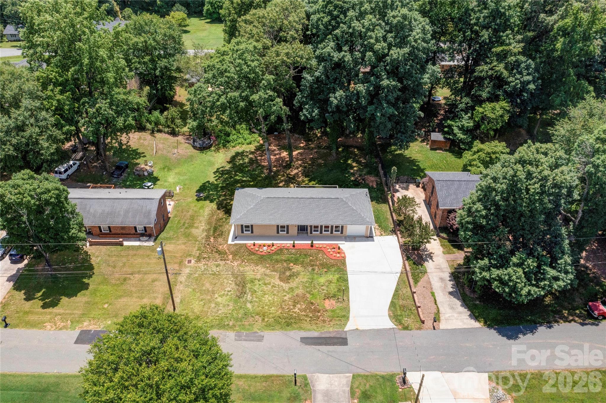 2173 Ridgewood Drive