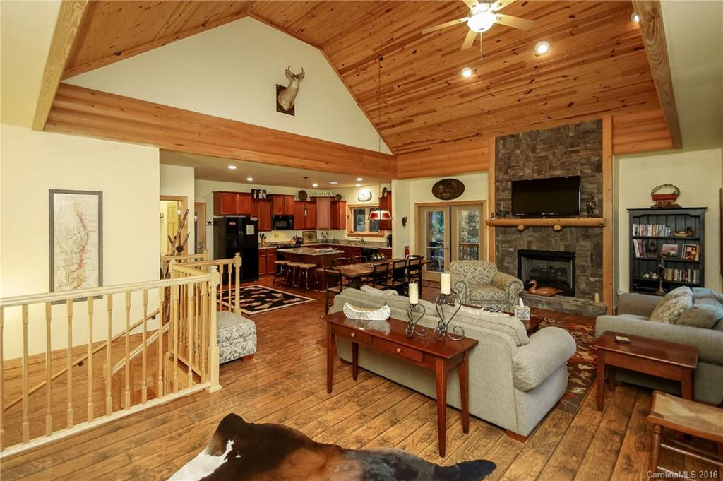 Rumbling Bald on Lake Lure - Residential