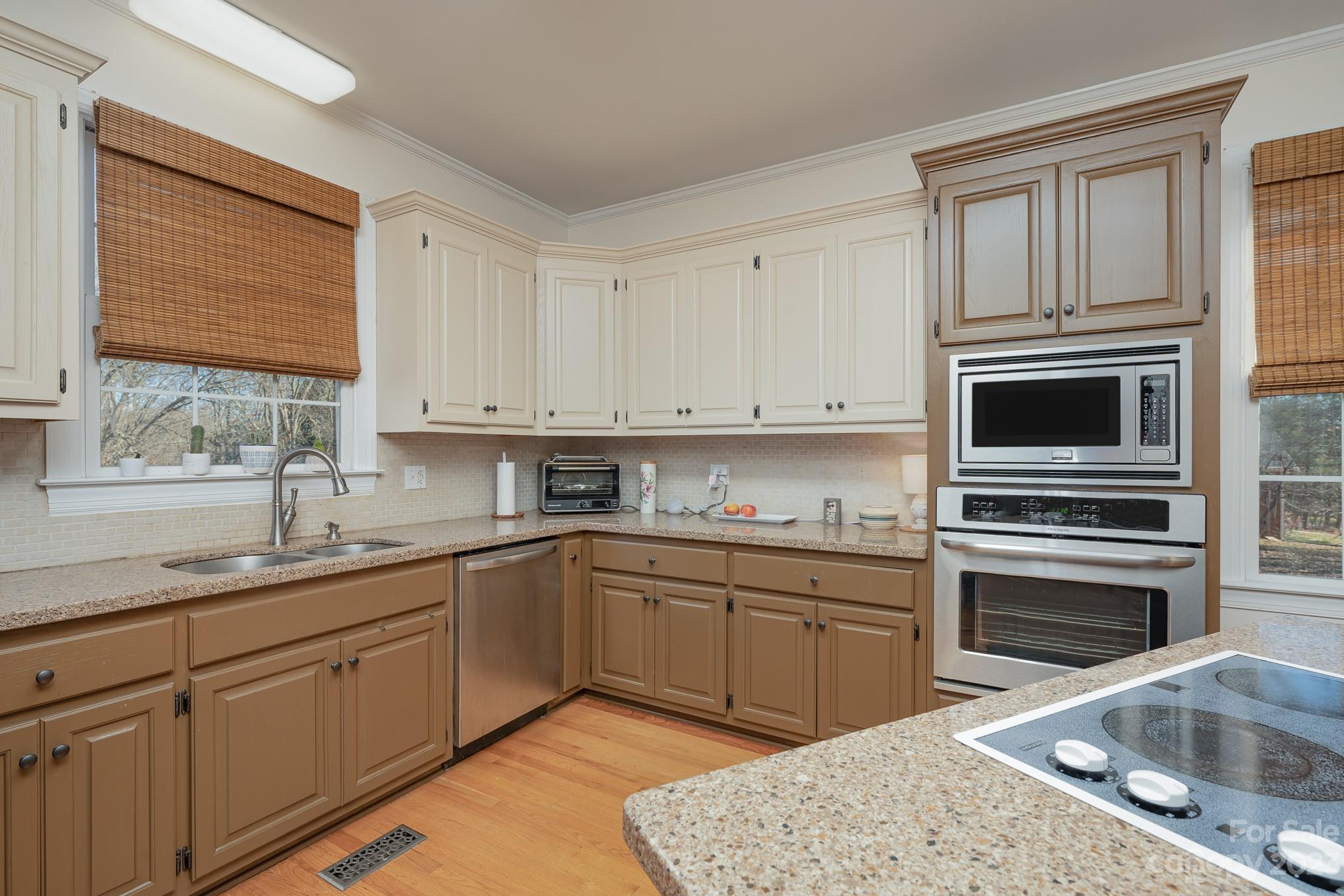 Victorian Hills - Residential