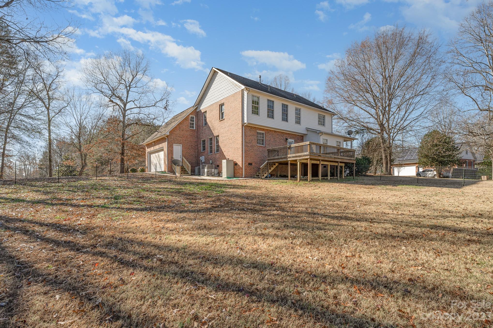 Victorian Hills - Residential