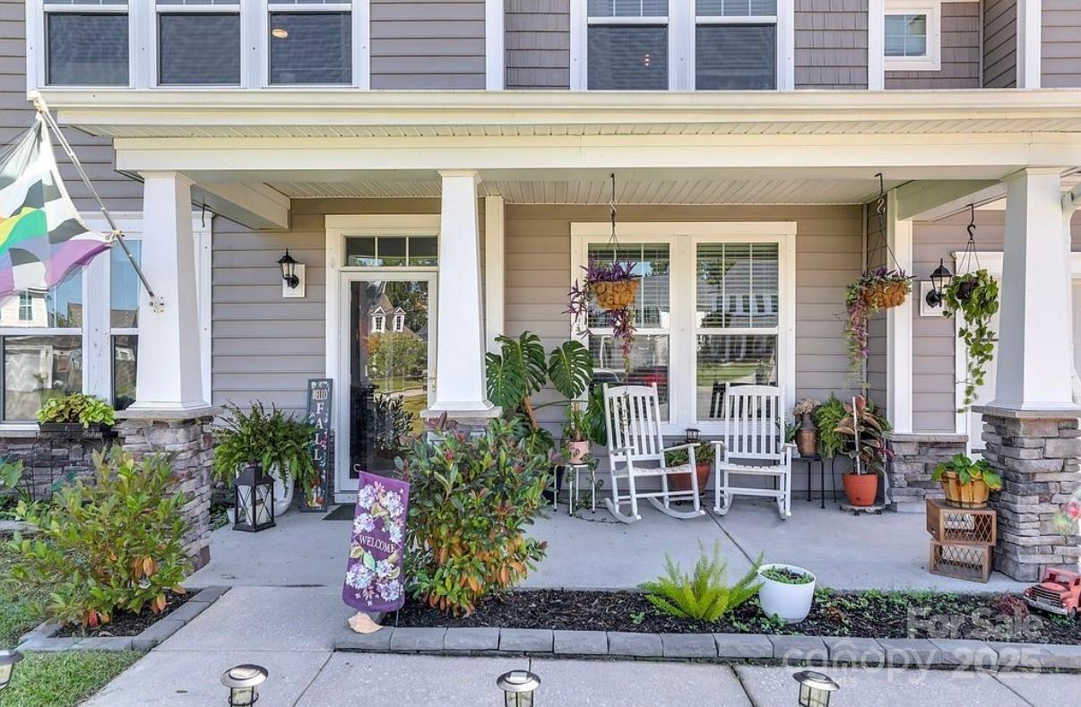 411 Stonefield Circle