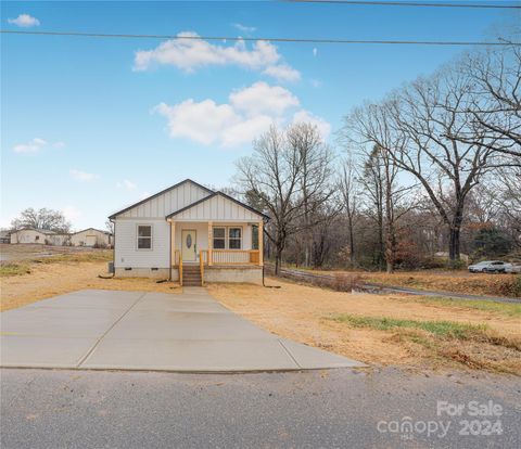 A home in Hickory