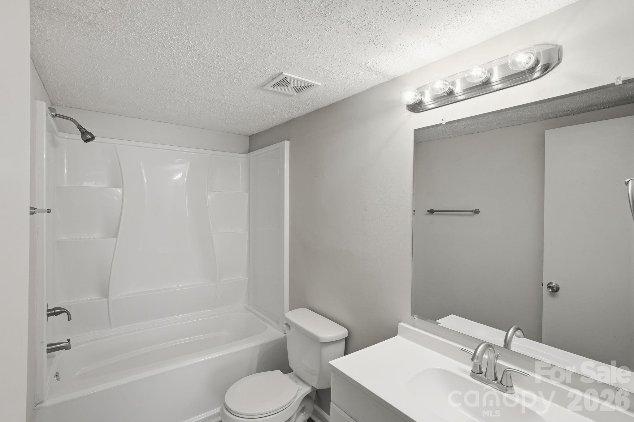 Carmel Ridge - Residential