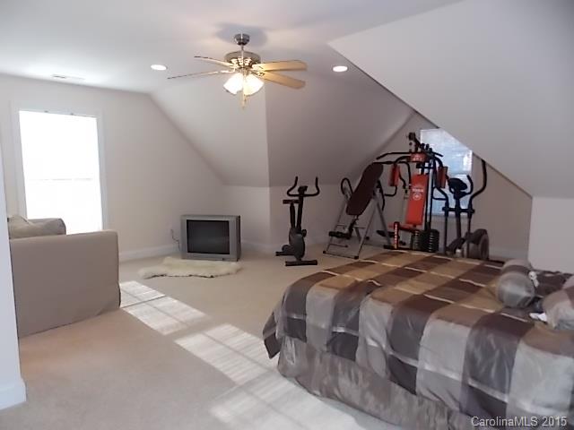 Tega Cay - Residential