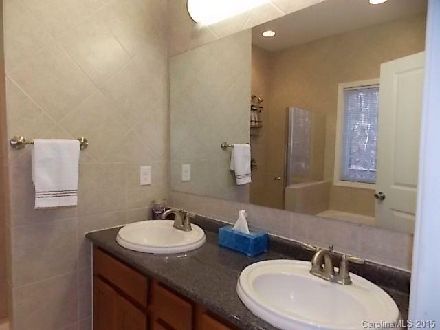 Tega Cay - Residential