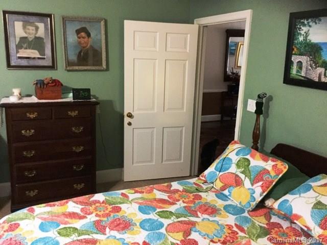 Country Club Estates - Residential