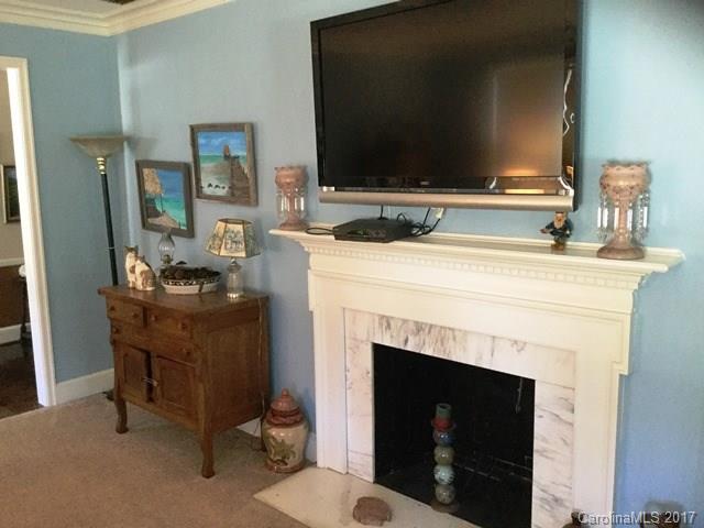 Country Club Estates - Residential