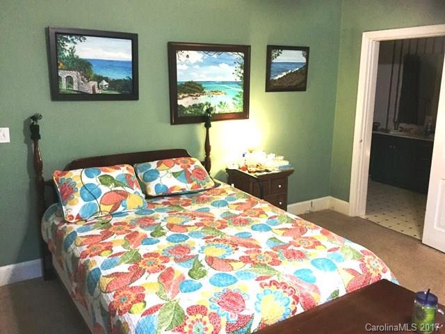 Country Club Estates - Residential