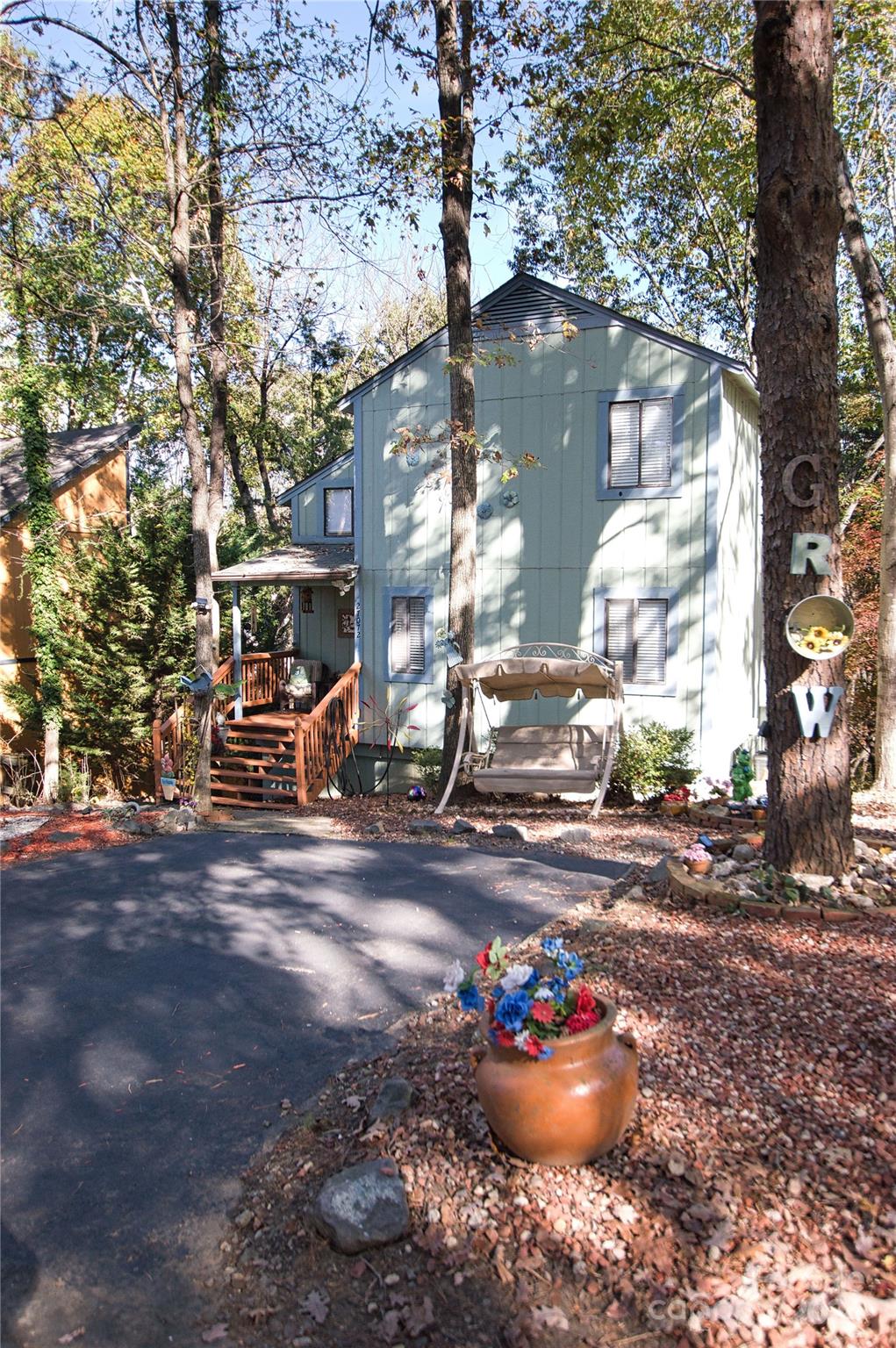 Tega Cay - Residential