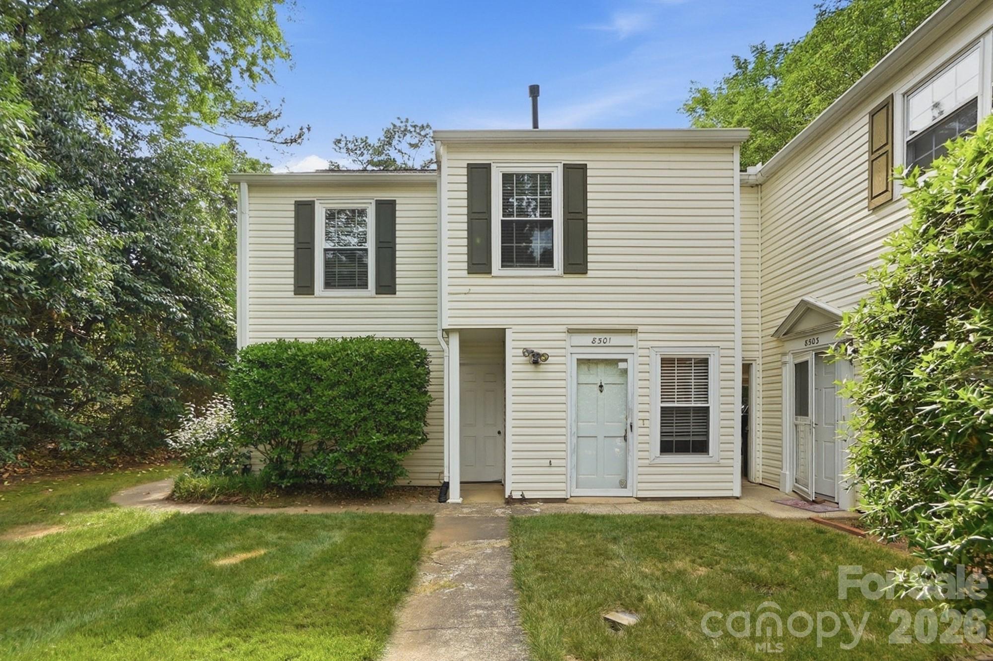 8501 Pine Thicket Court
