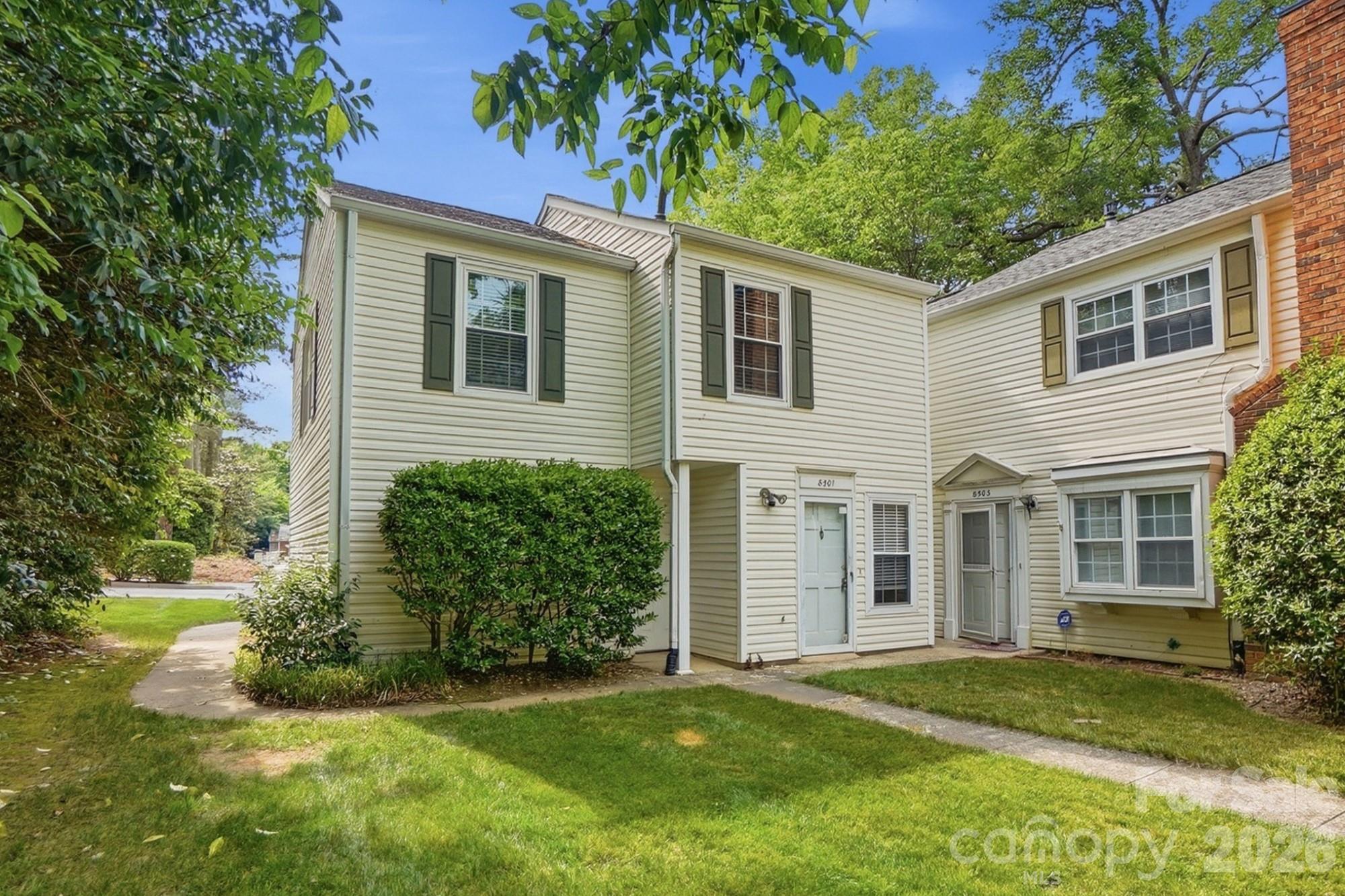 8501 Pine Thicket Court