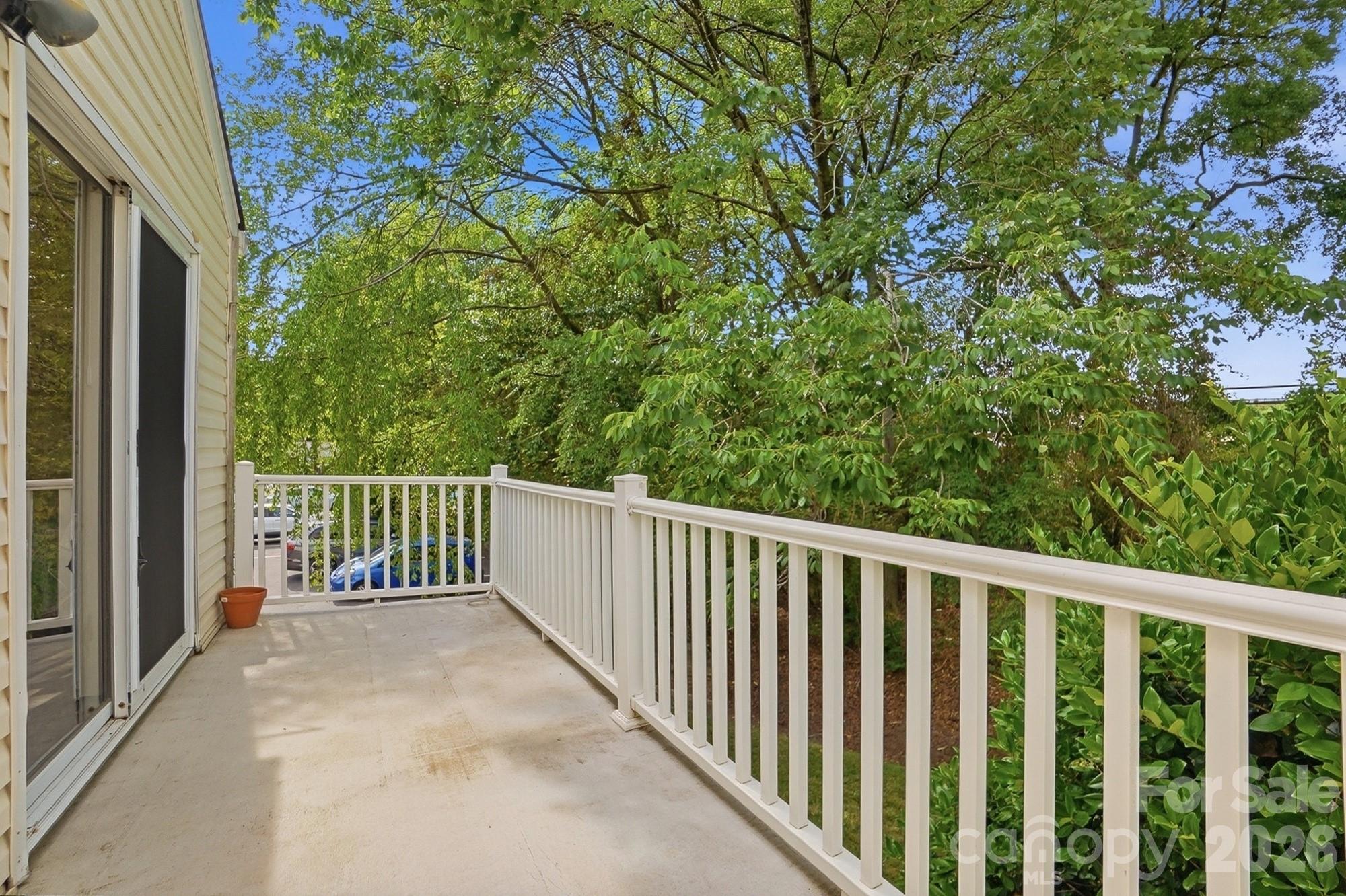 Falconbridge - Residential