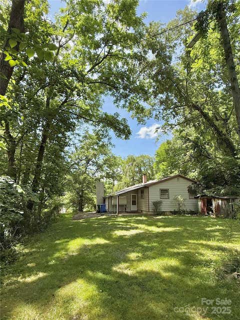 Photo for 414 Sand Hill Road