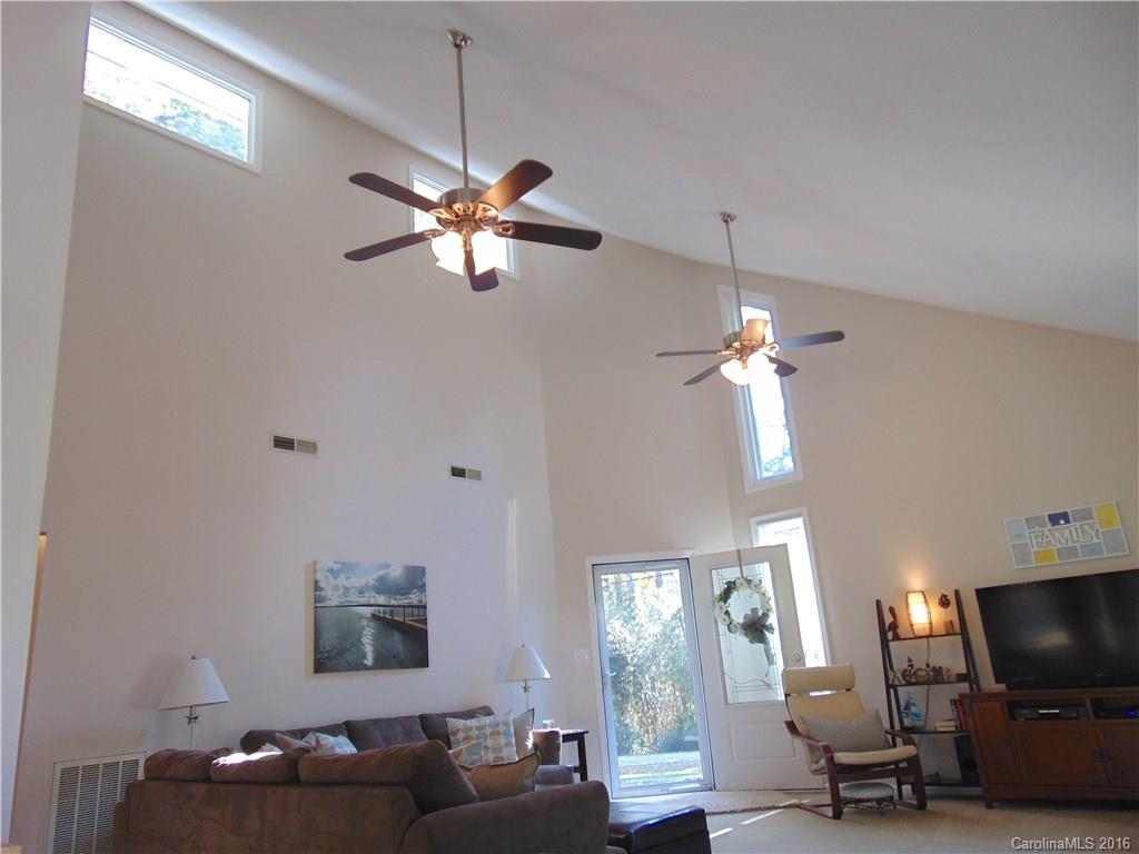 High Rock Lake - Residential