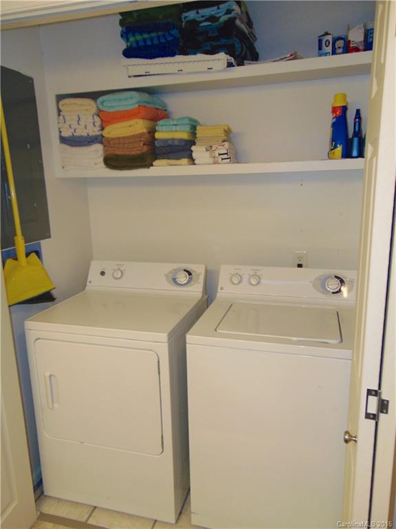 High Rock Lake - Residential