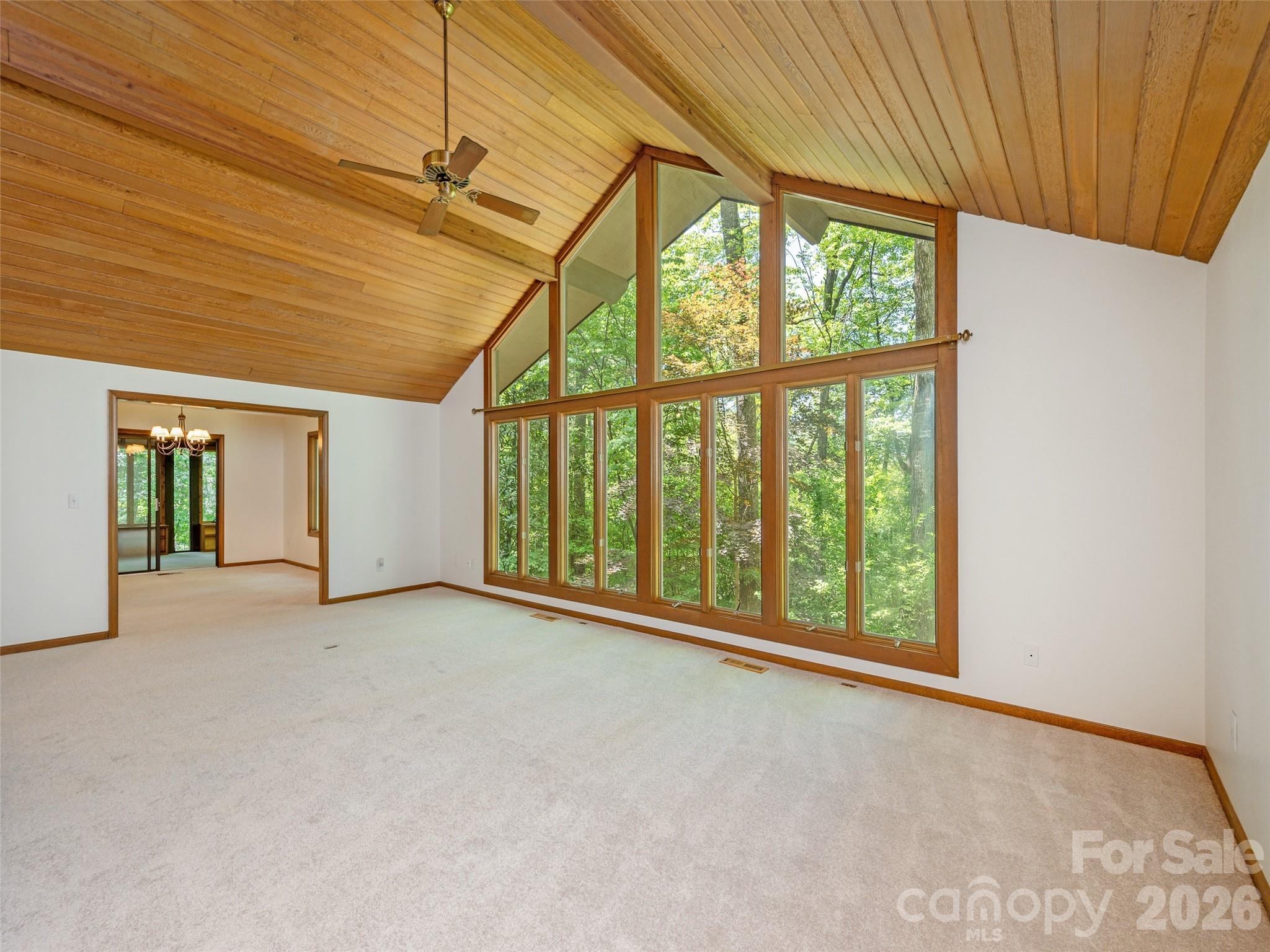 Chanteloupe Ctry Est - Residential