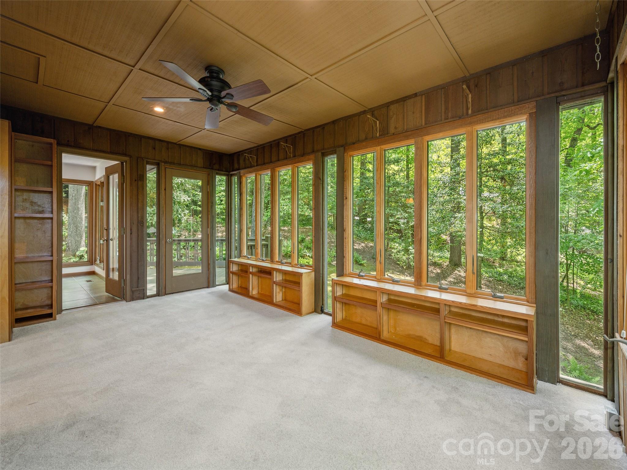Chanteloupe Ctry Est - Residential