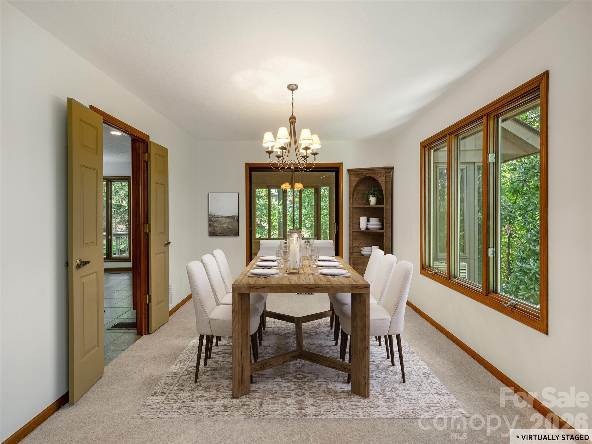 Chanteloupe Ctry Est - Residential