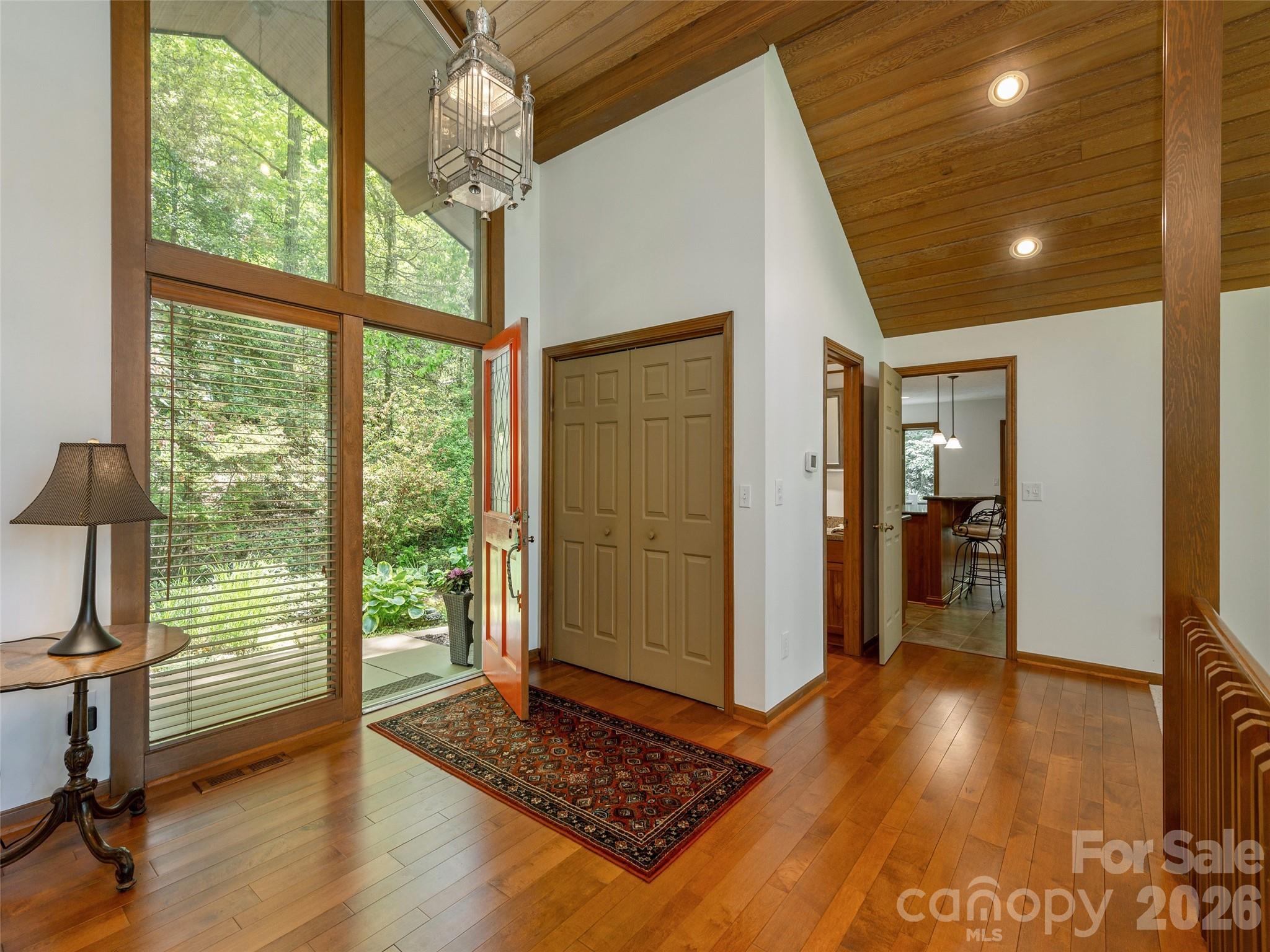 Chanteloupe Ctry Est - Residential