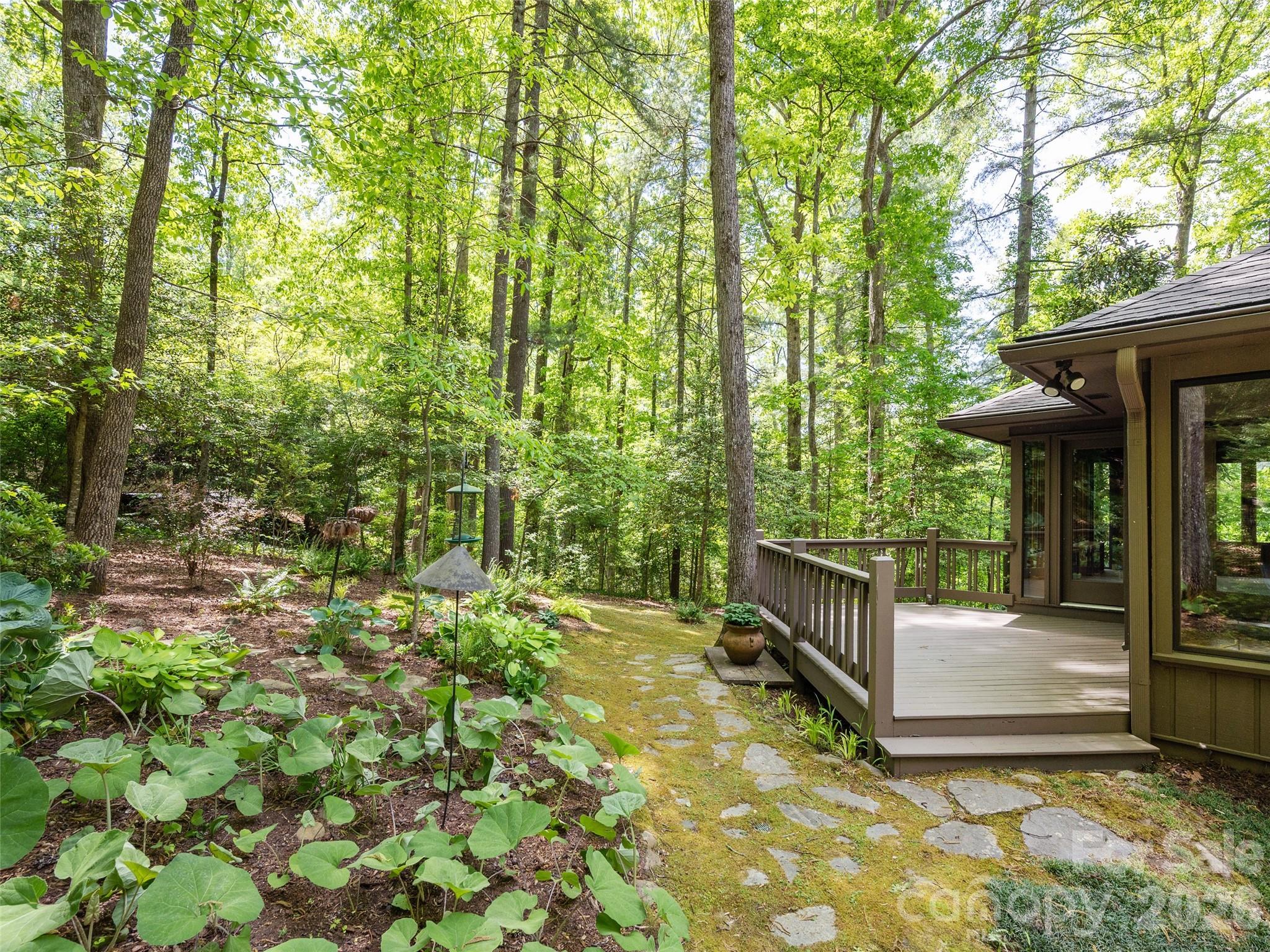 Chanteloupe Ctry Est - Residential
