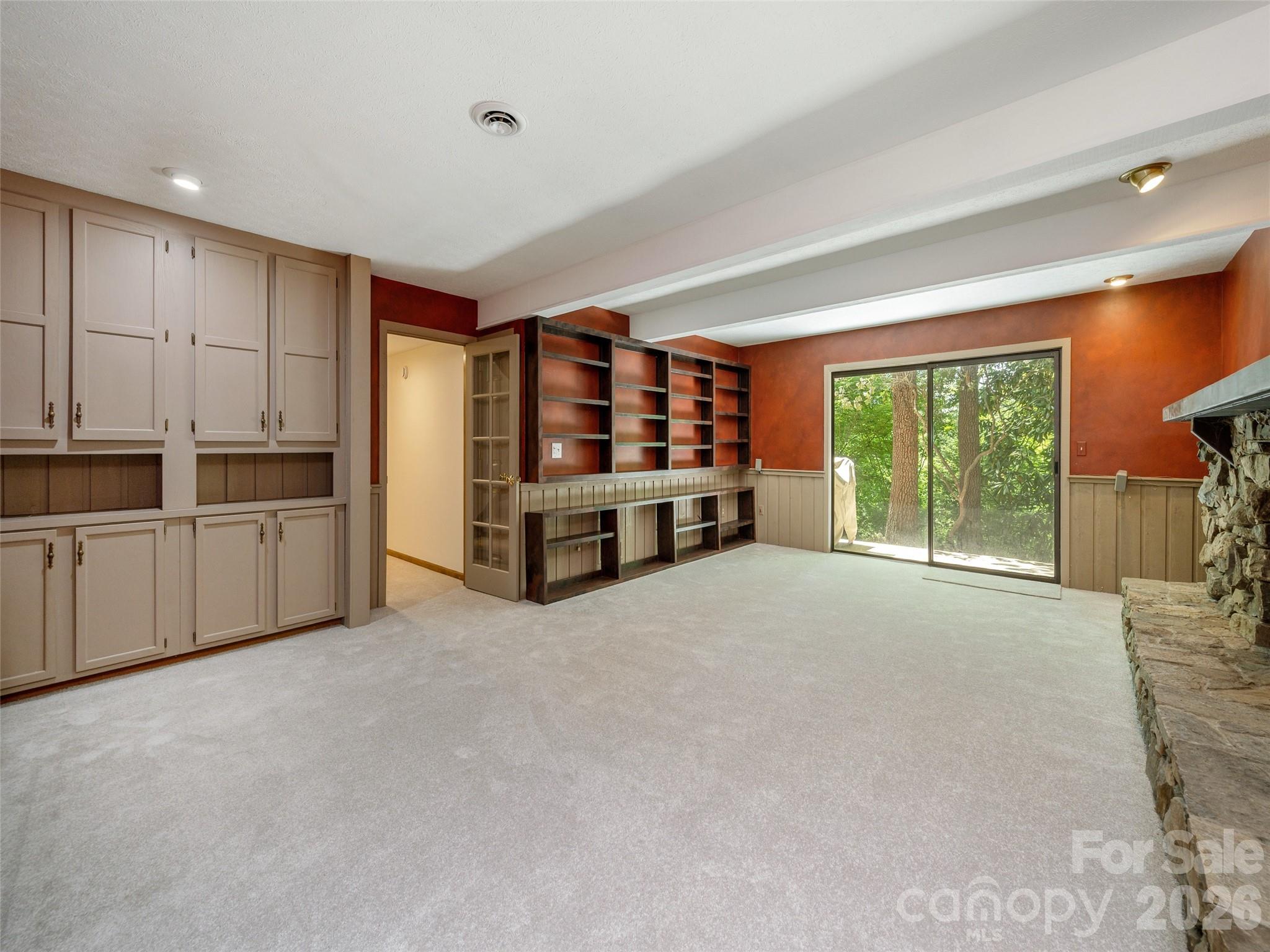 Chanteloupe Ctry Est - Residential