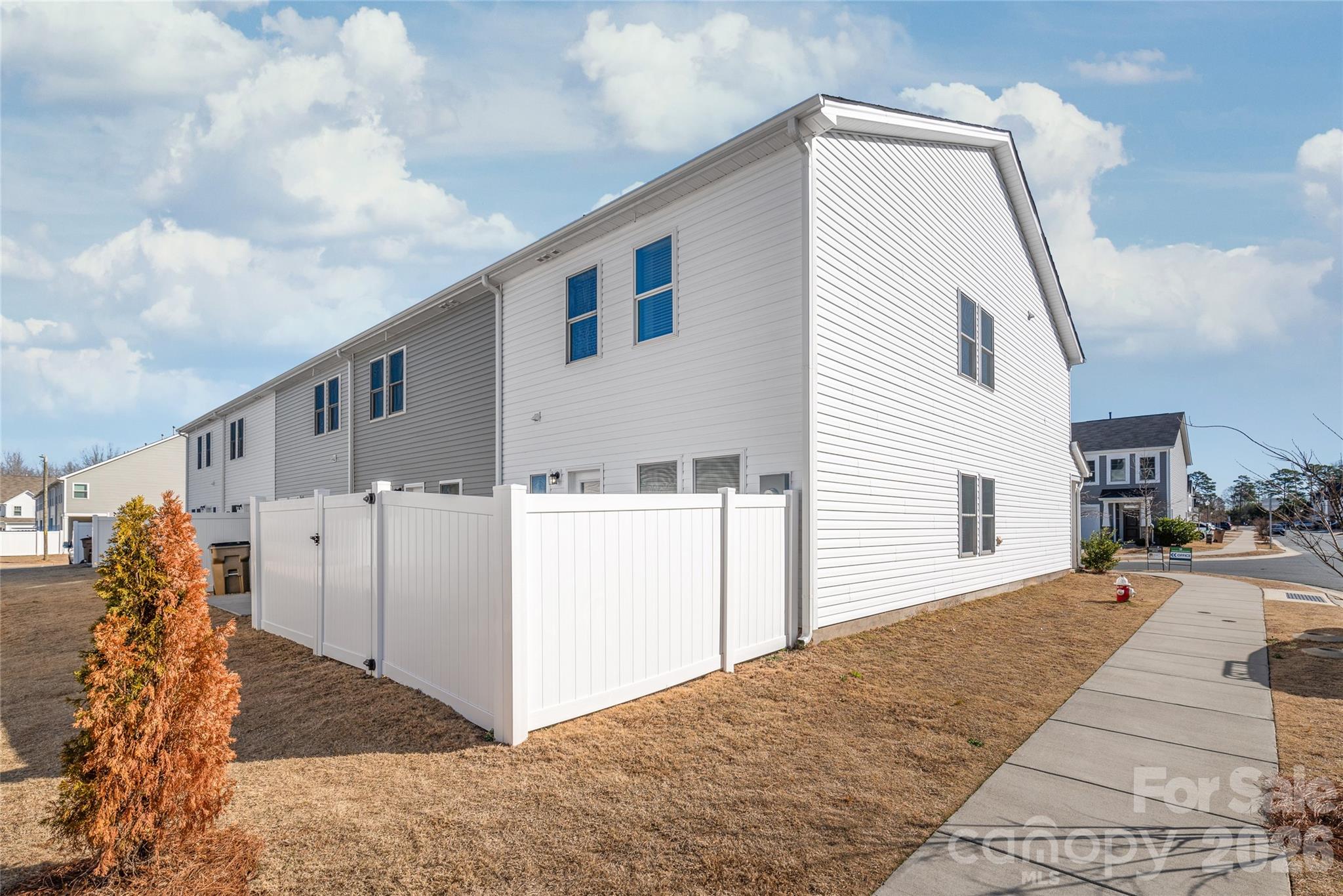 Poplin Glen - Residential
