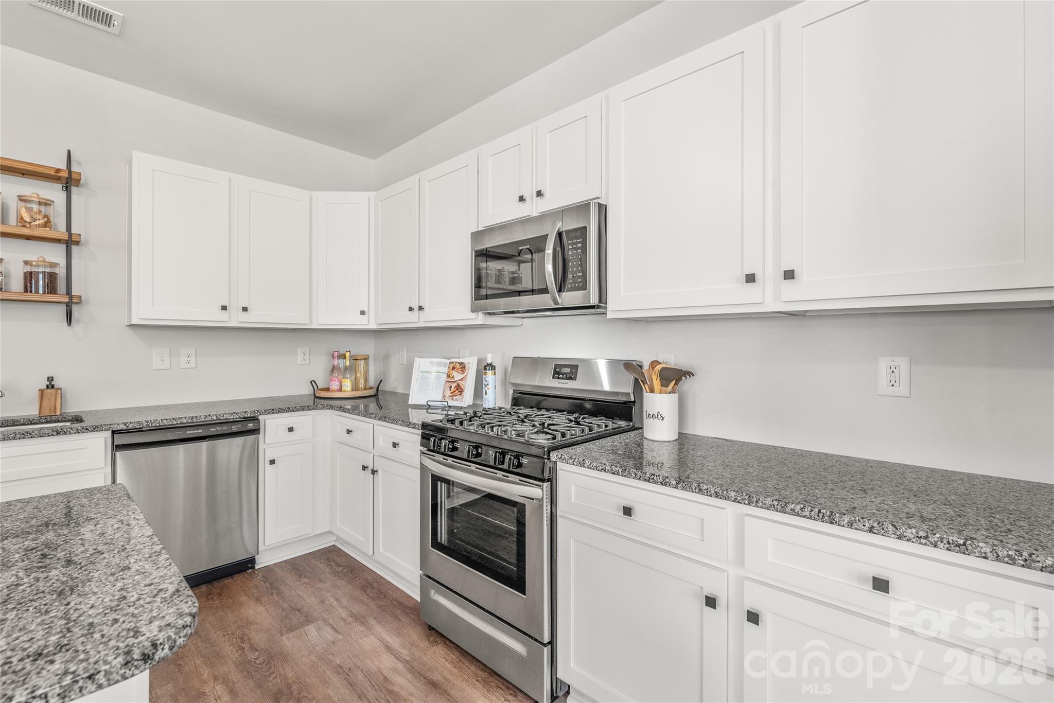 Poplin Glen - Residential
