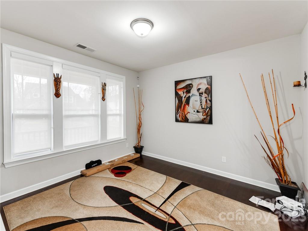 Hubbard Falls - Residential