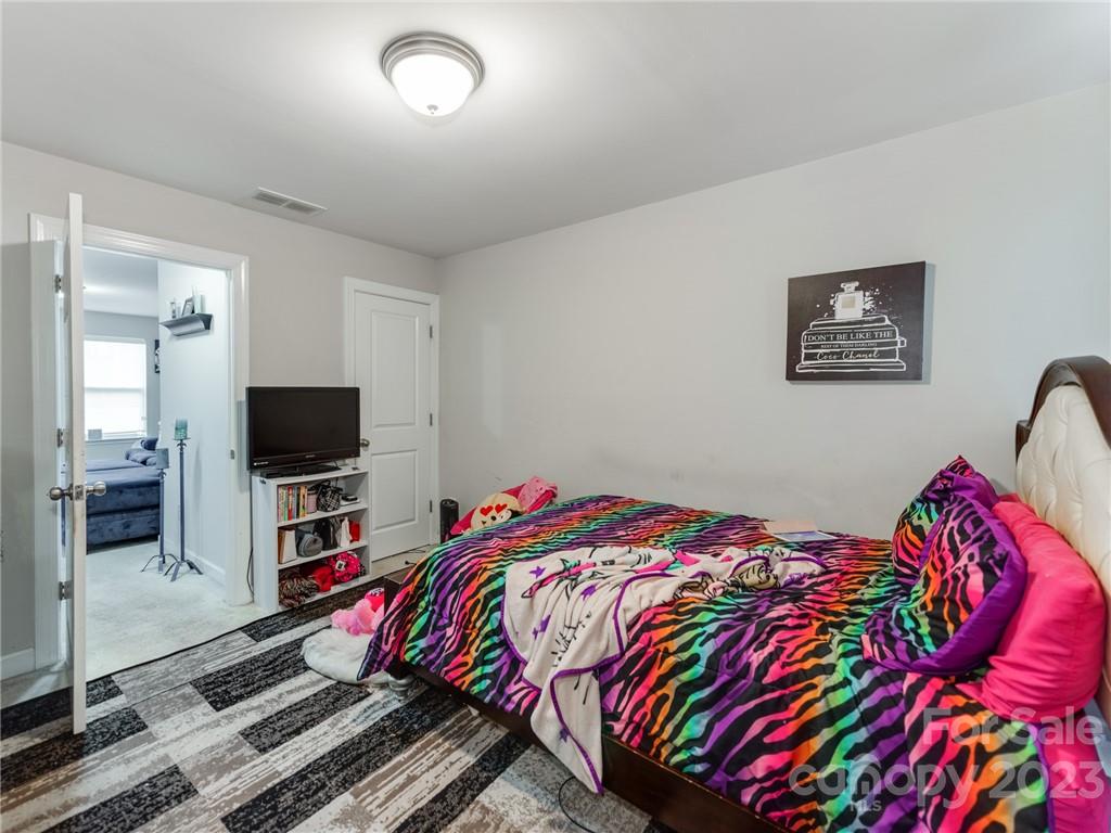 Hubbard Falls - Residential