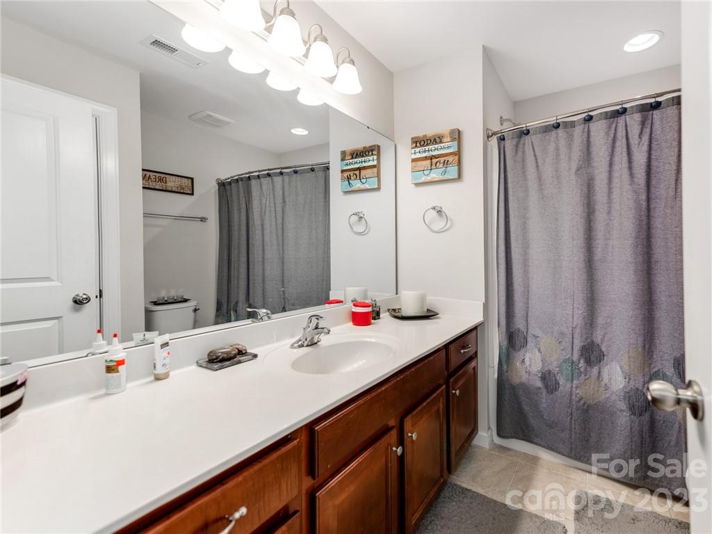 Hubbard Falls - Residential