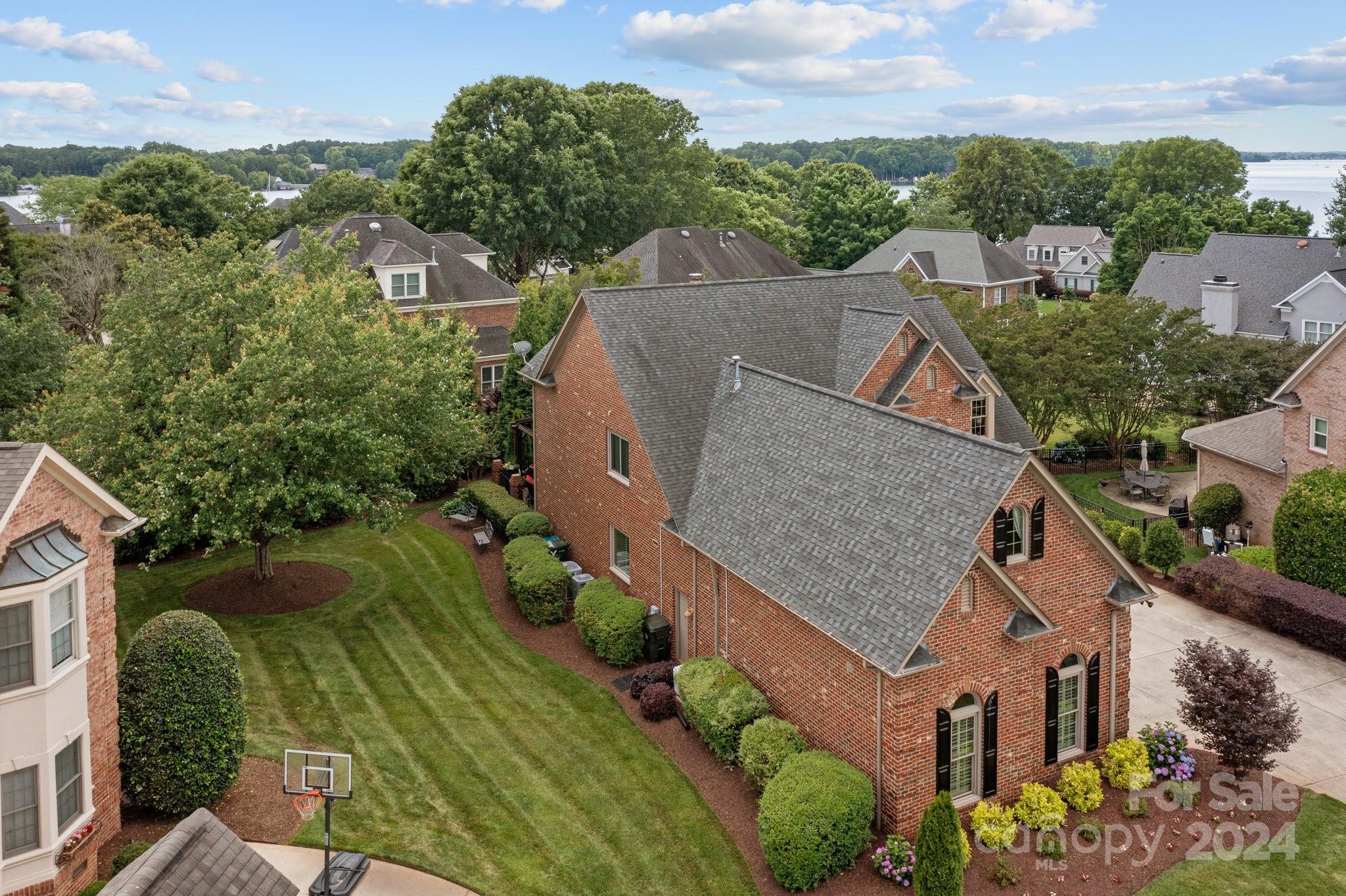 Sterling Pointe - Residential