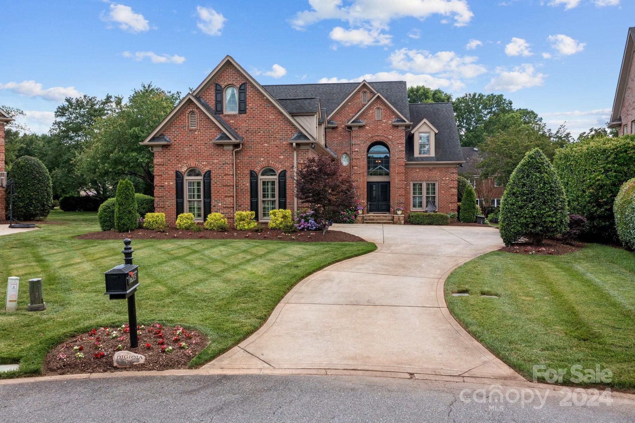 Sterling Pointe - Residential