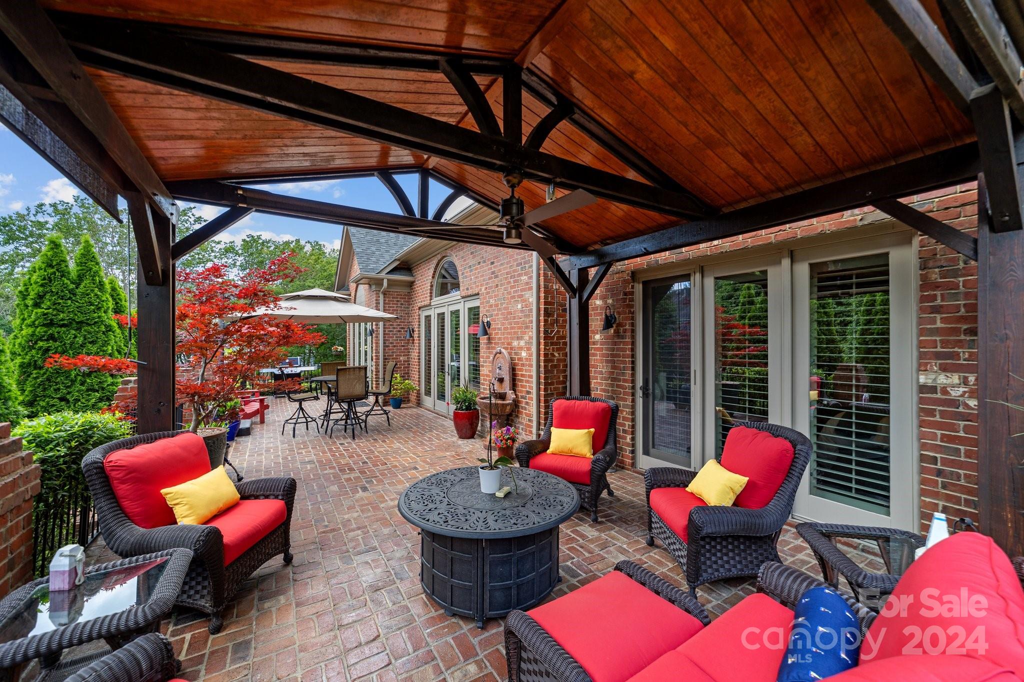 Sterling Pointe - Residential