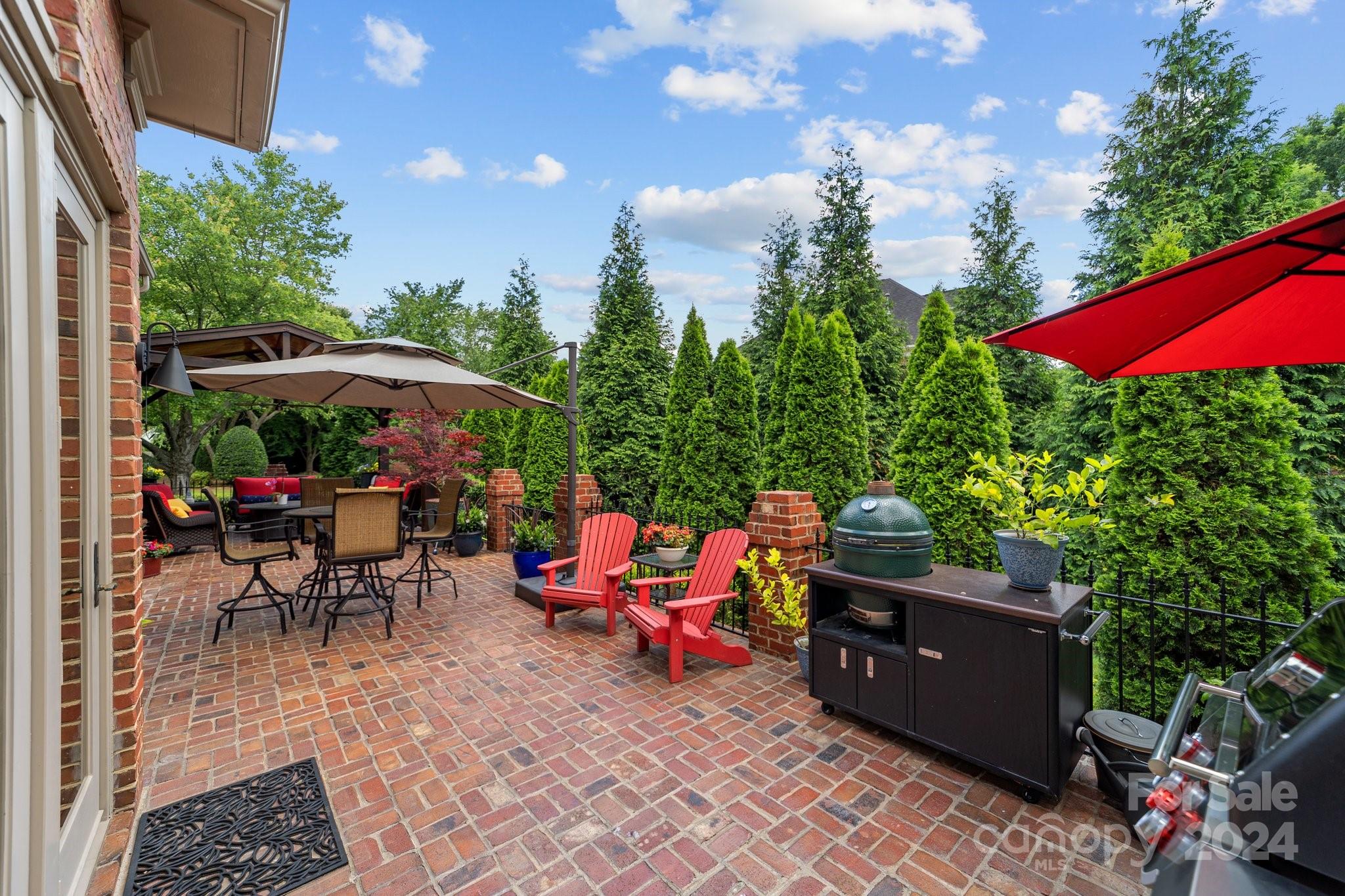 Sterling Pointe - Residential