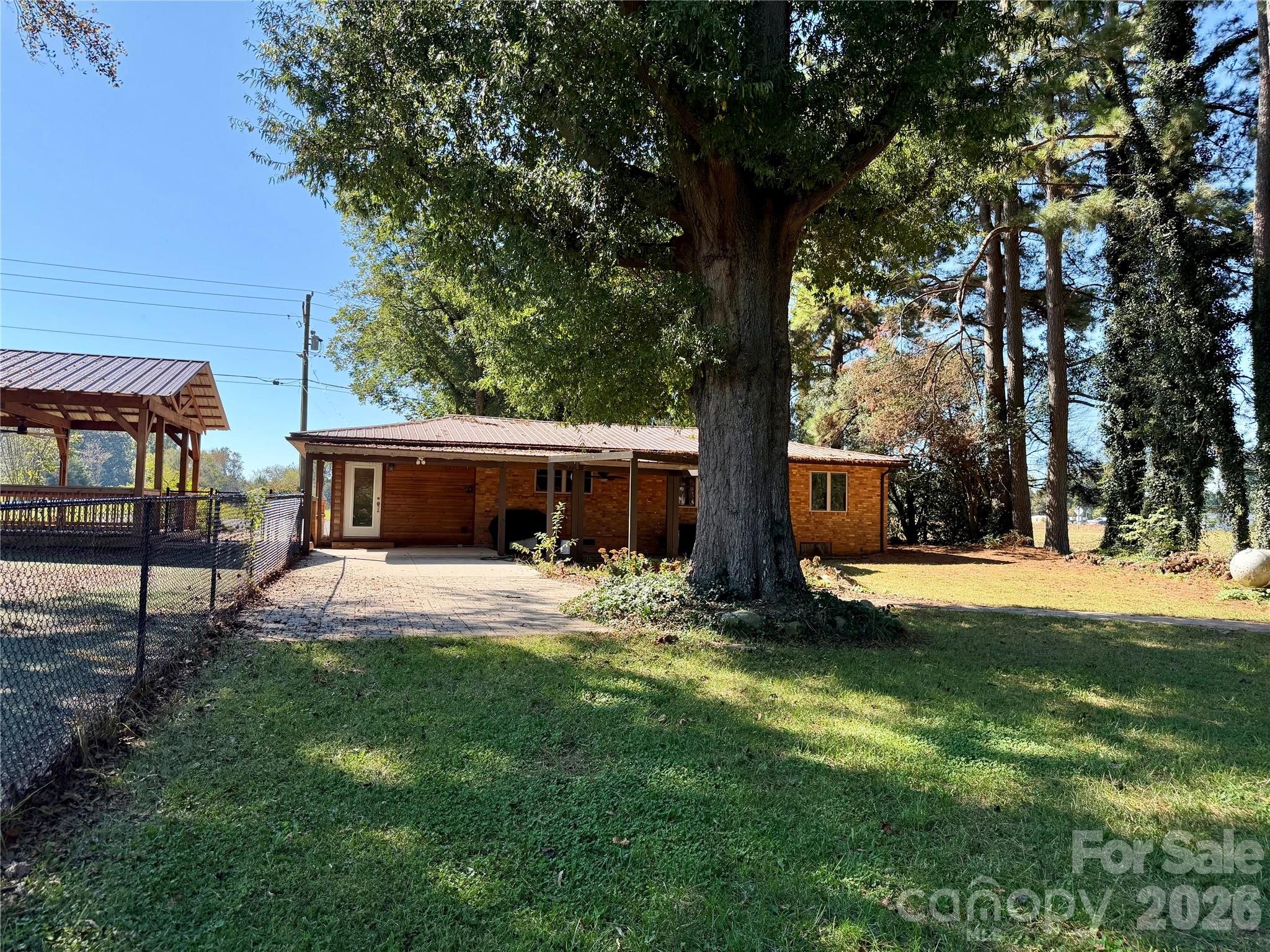 835 Holshouser Road